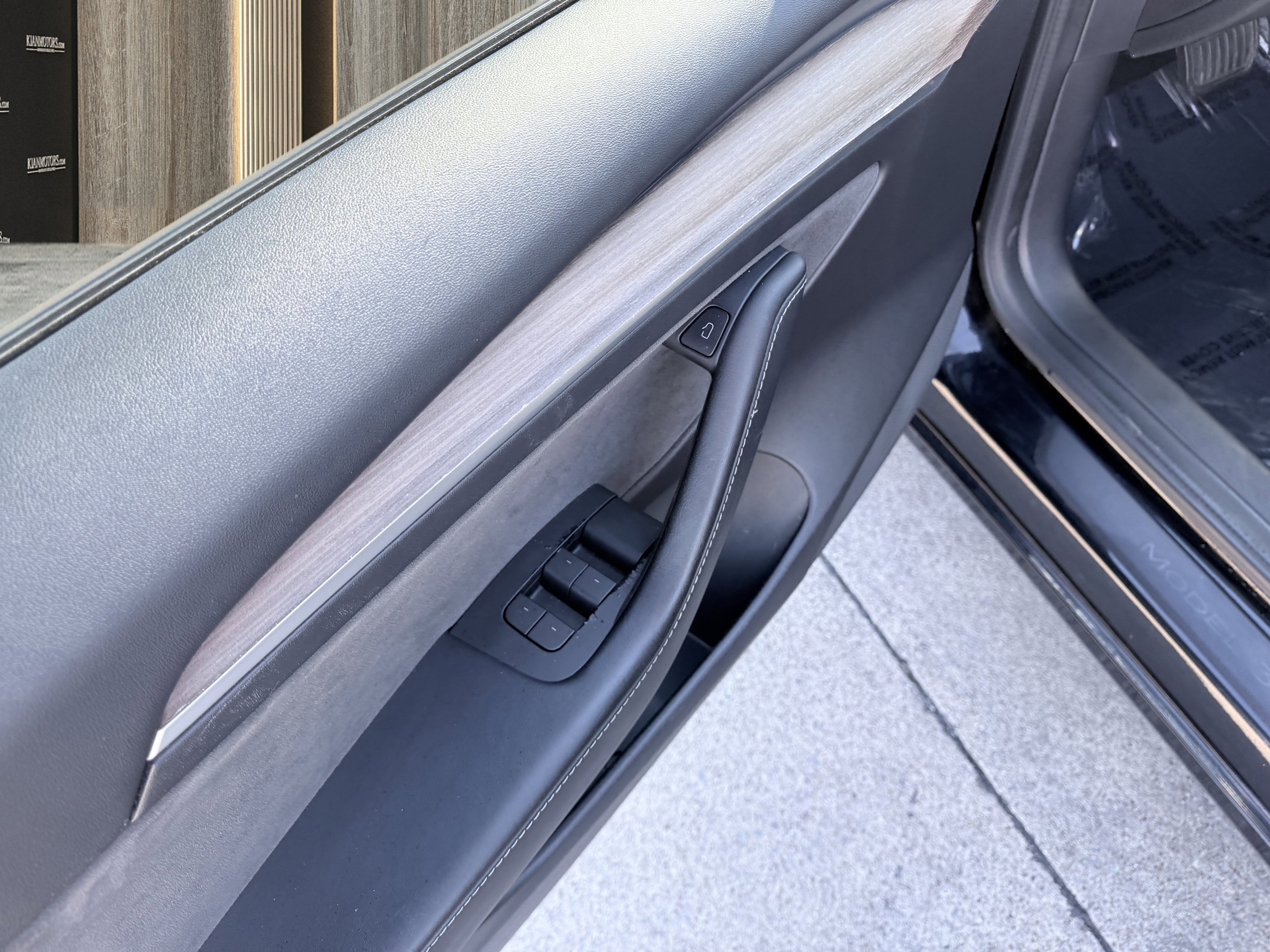 Used 2022 Tesla Model 3 Long Range image 23