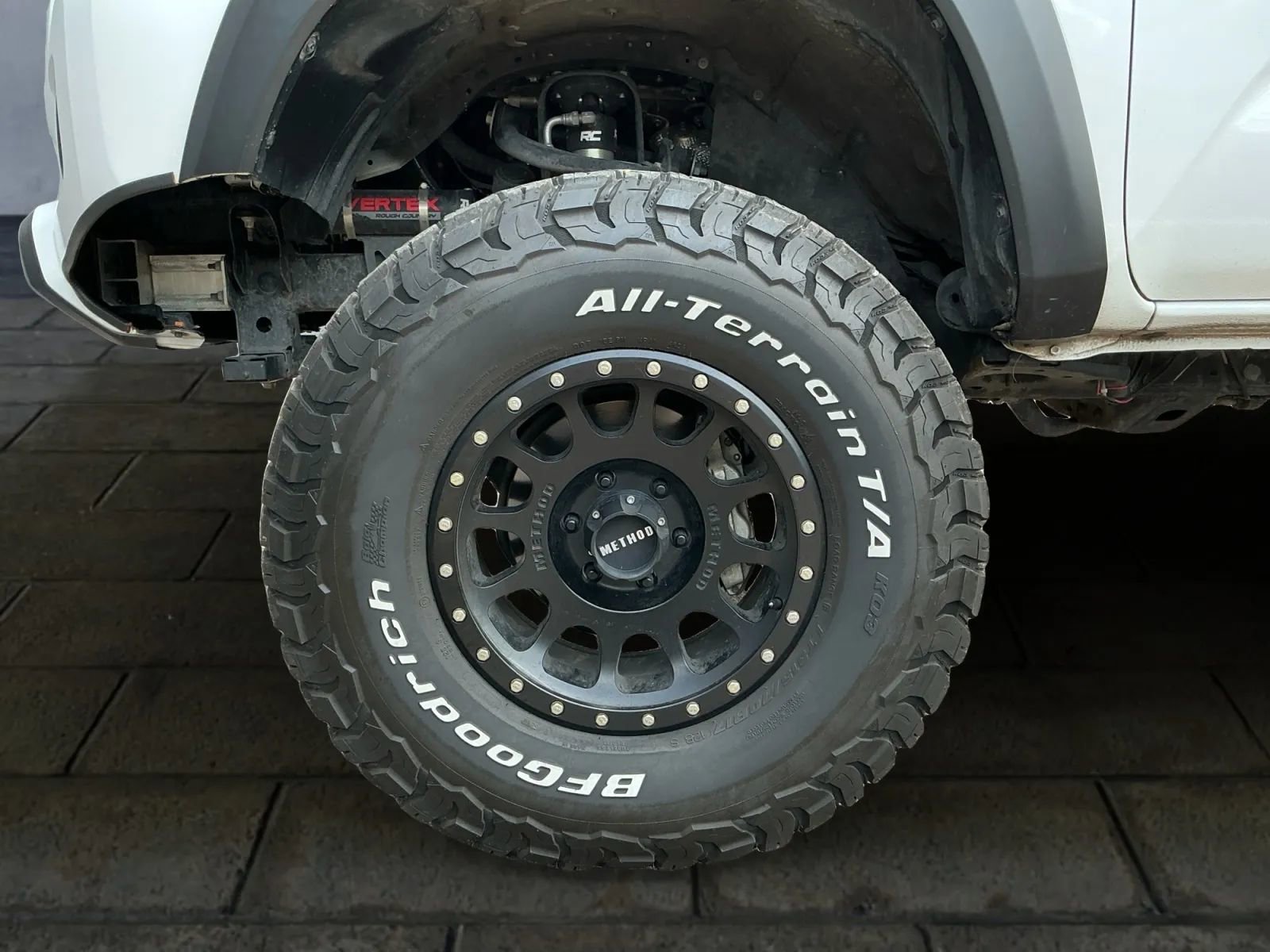 Used 2022 Toyota Tacoma TRD Off-Road image 25