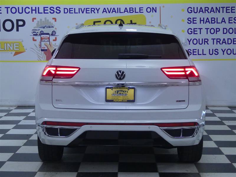 Used 2022 Volkswagen Atlas Cross Sport SEL R-Line AWD/4WD image 6