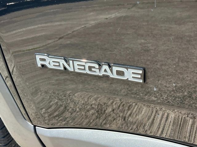 Certified 2019 Jeep Renegade Altitude w/ Quick Order Package 22M image 37