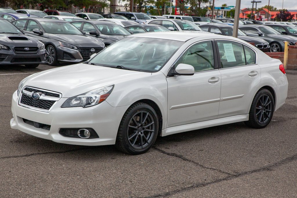 Used 2014 Subaru Legacy 3.6R Limited image 9