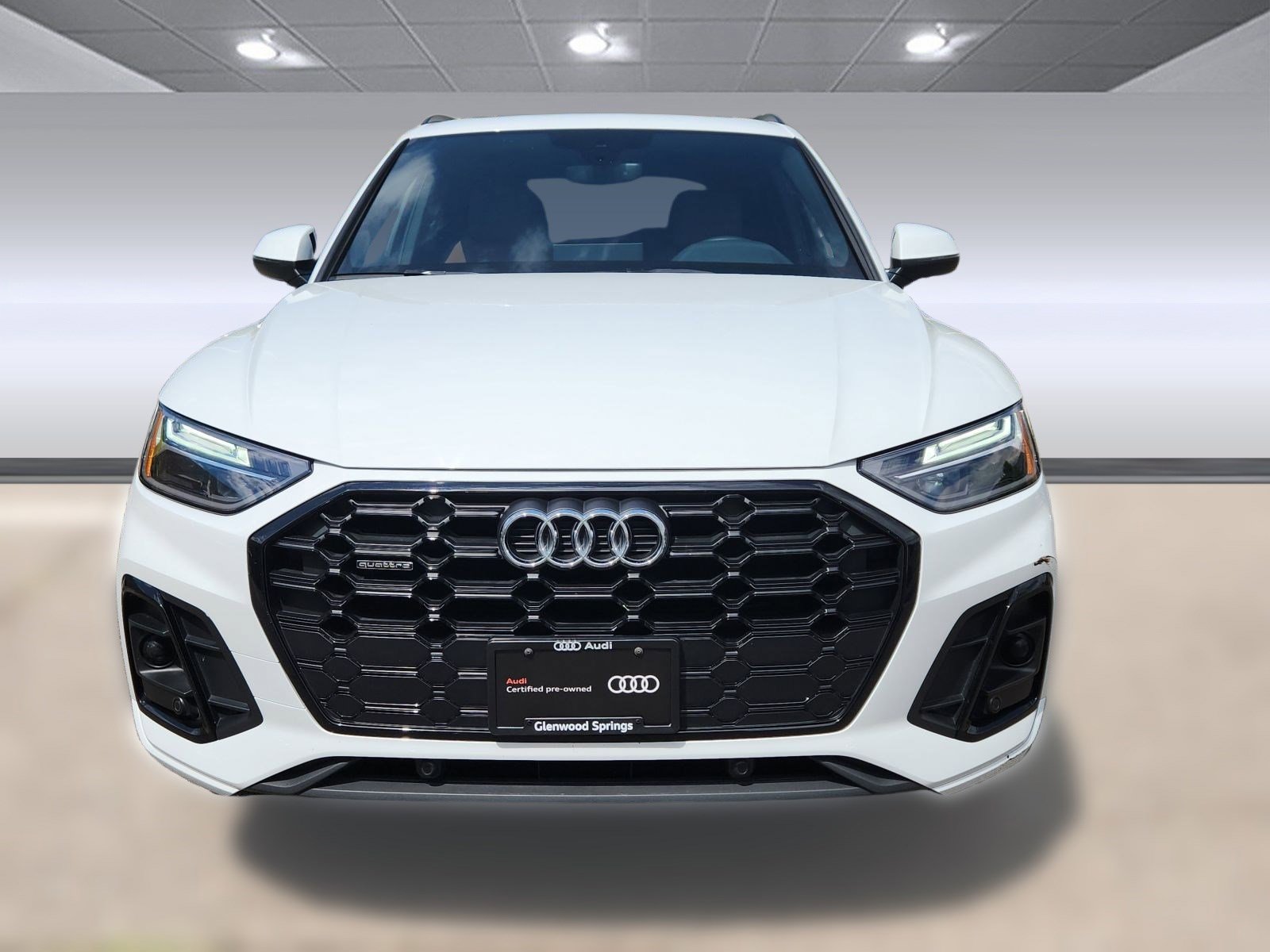 Certified 2025 Audi Q5 2.0T Premium w/ Convenience Plus Package image 5