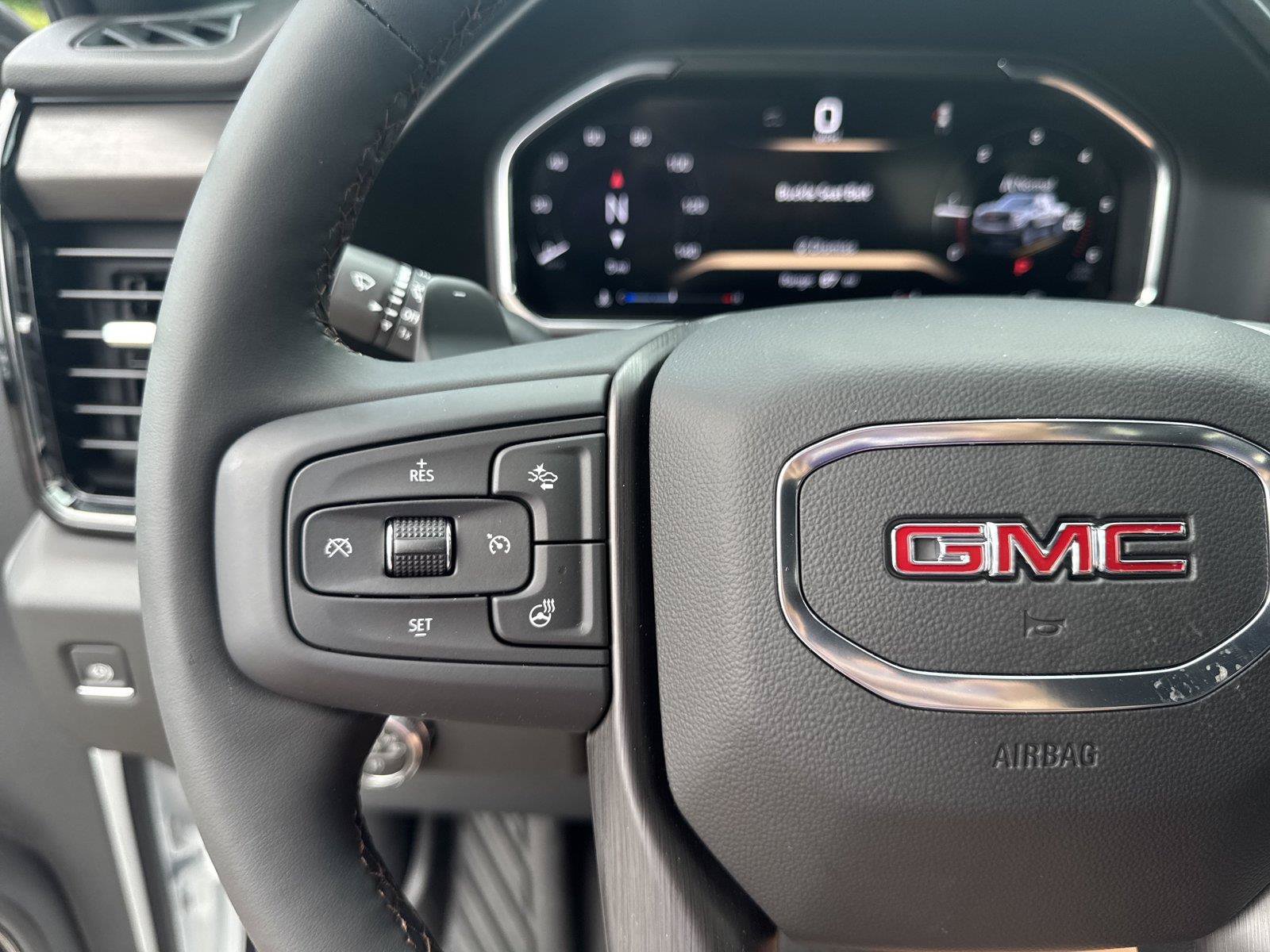 New 2026 GMC Sierra 1500 AT4 w/ AT4 Premium Package AWD/4WD image 22
