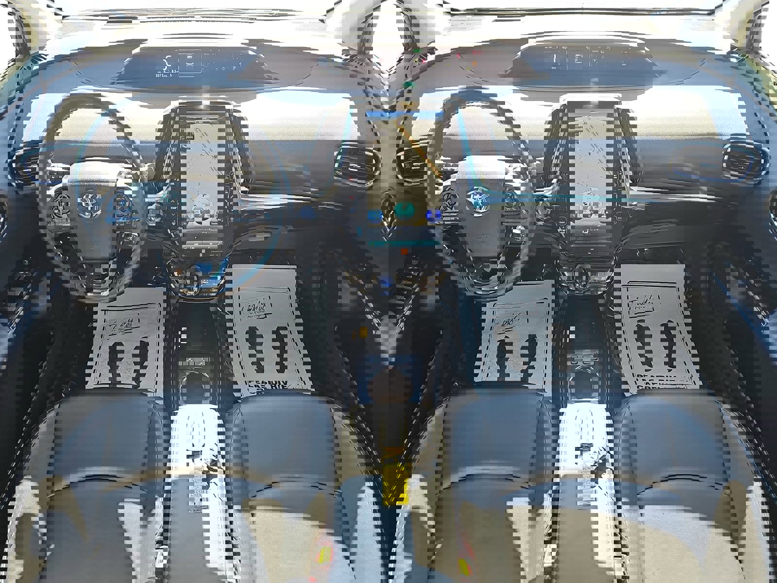 Used 2022 Toyota Prius Limited image 9