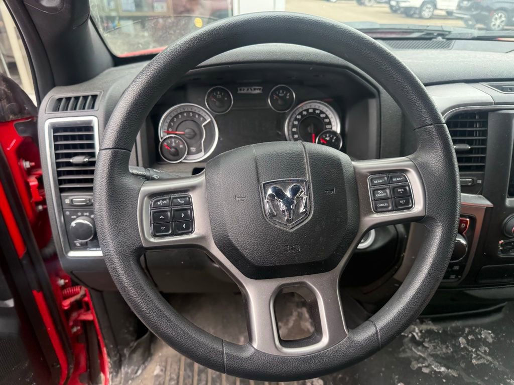 Used 2022 RAM 1500 Classic Warlock w/ Electronics Group image 9