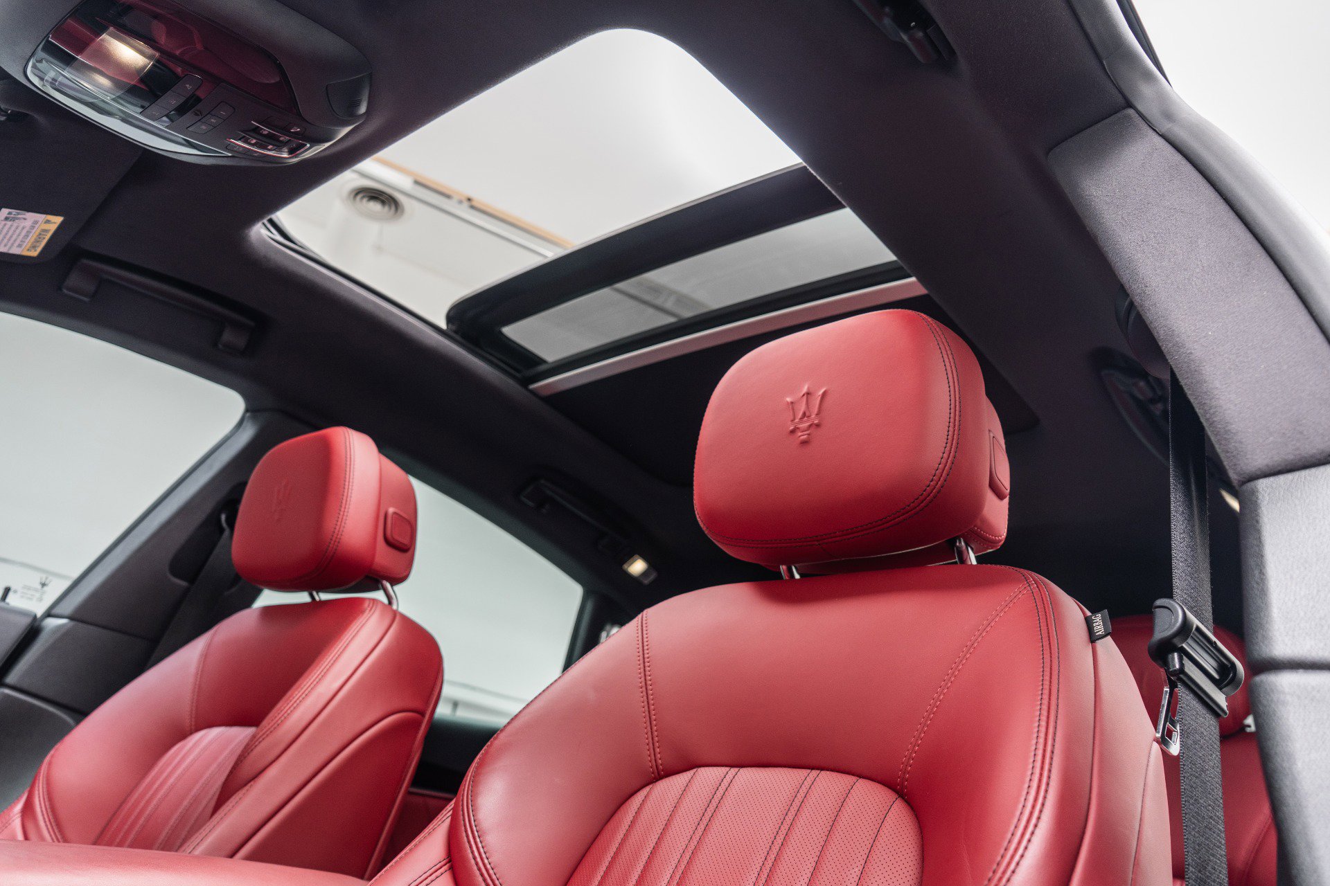 Used 2022 Maserati Levante Modena image 18