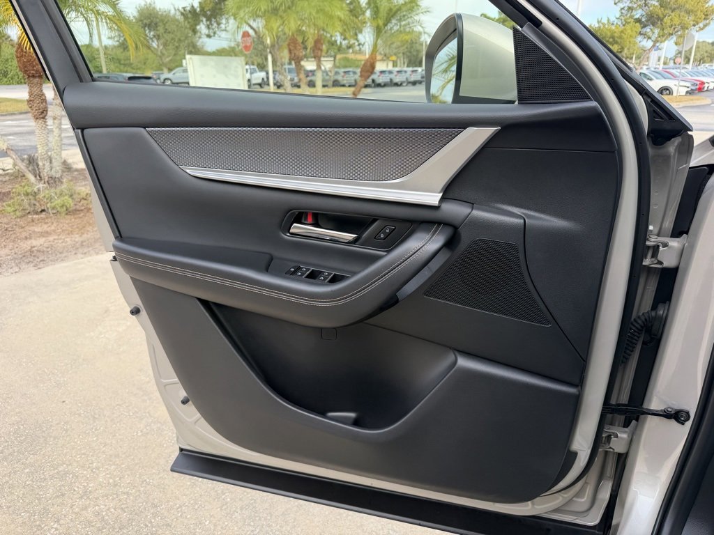 Used 2024 MAZDA CX-90 3.3 Turbo w/ Preferred Package image 23