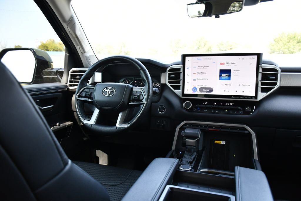 Used 2022 Toyota Tundra Limited AWD/4WD image 27