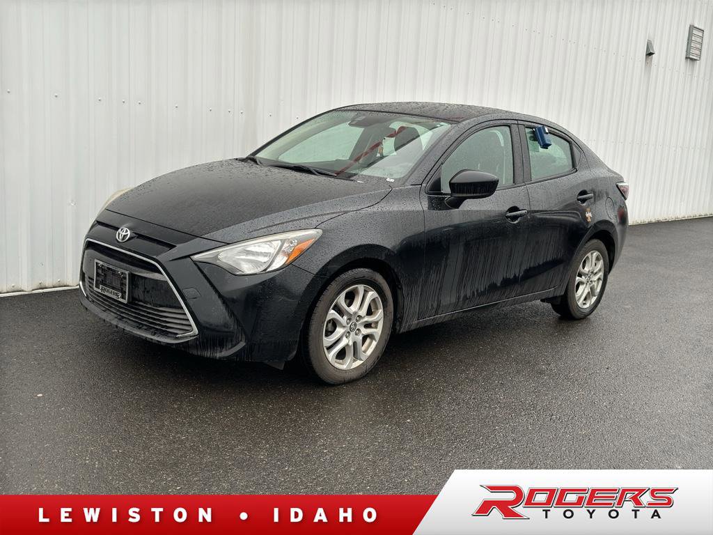 Certified 2018 Toyota Yaris iA