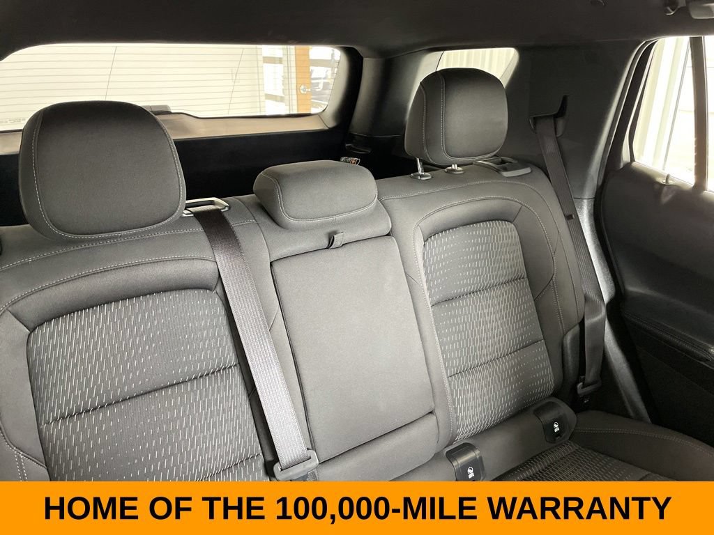 Used 2025 Chevrolet Equinox LT AWD/4WD image 21