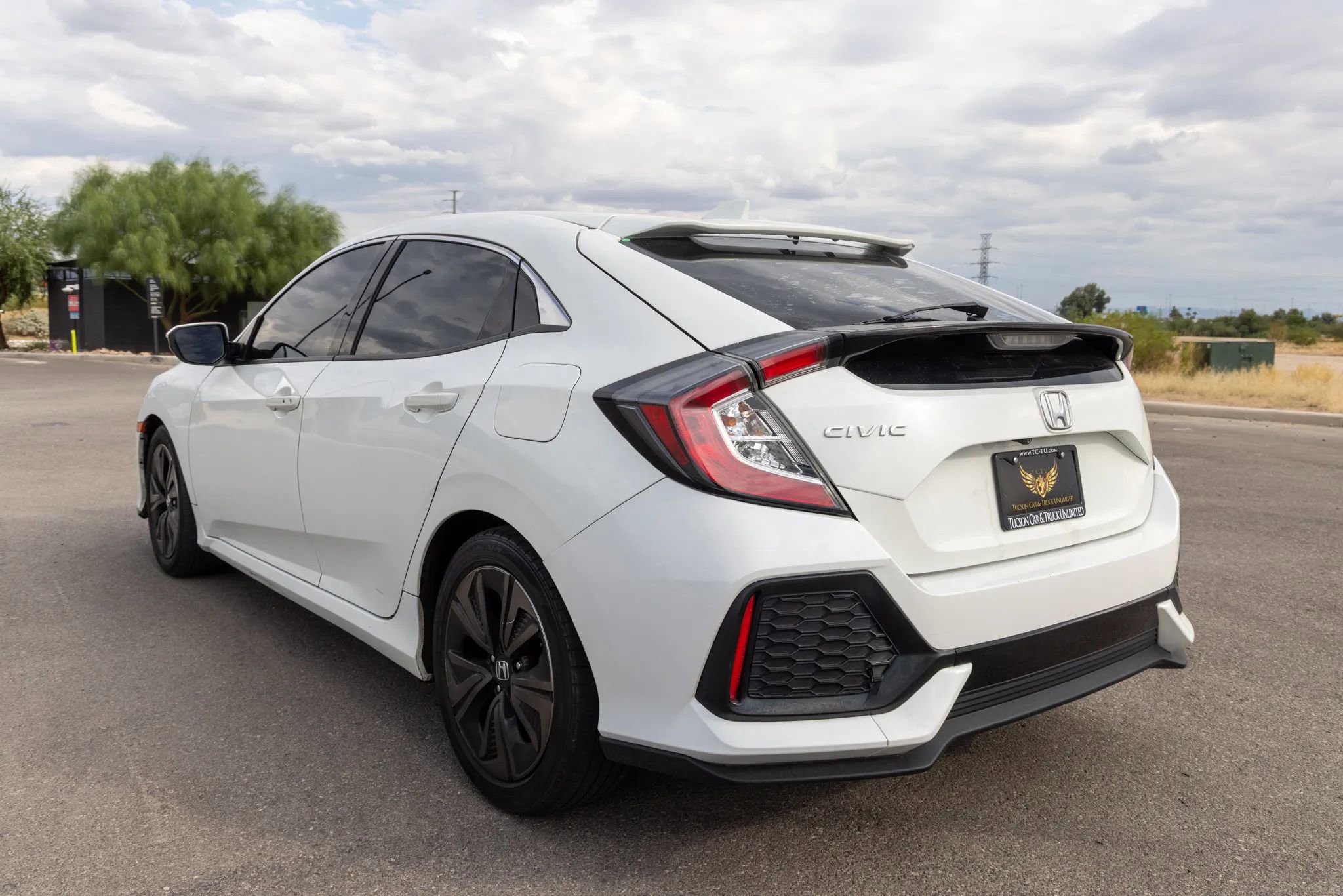Used 2017 Honda Civic EX-L image 3