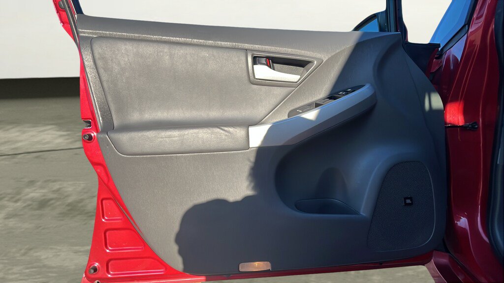 Used 2010 Toyota Prius Five FWD image 15