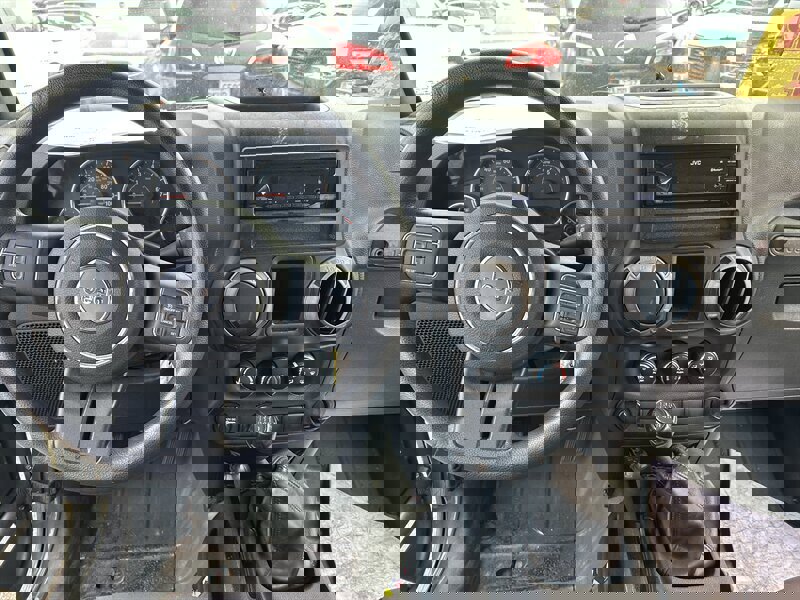 Used 2015 Jeep Wrangler Unlimited Sport w/ Trailer Tow Group image 37