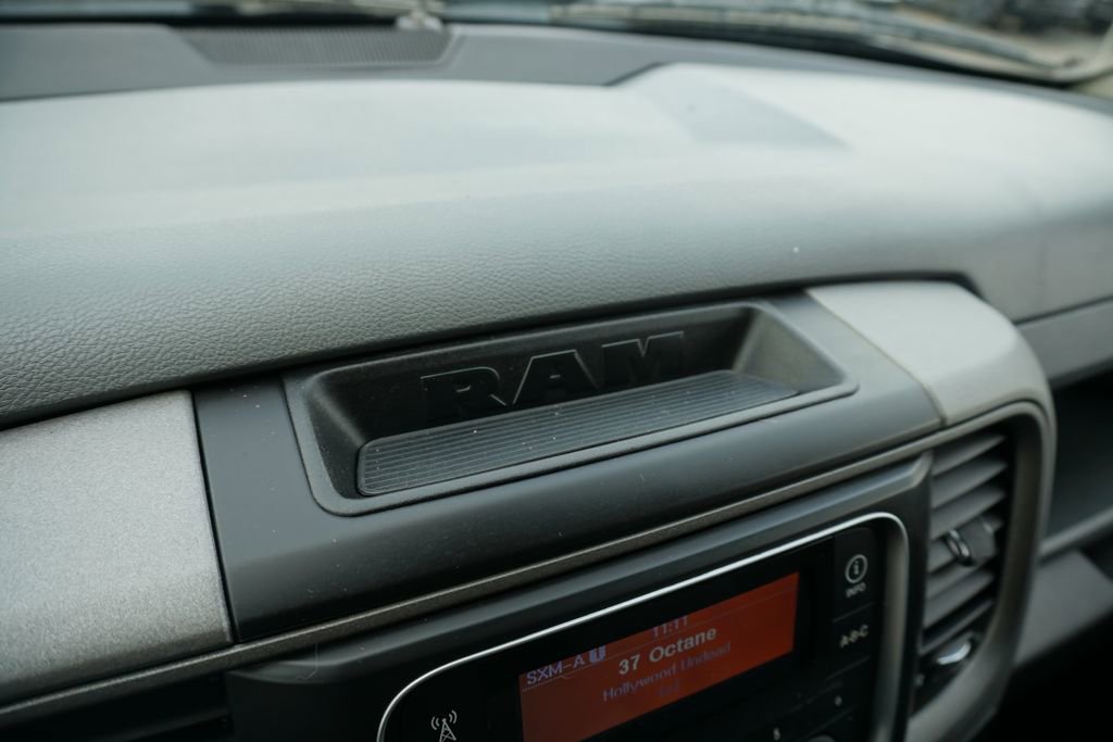 Used 2016 RAM 2500 Tradesman w/ Chrome Appearance Group image 35