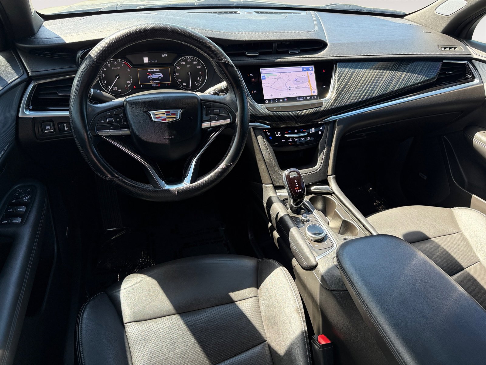 Used 2023 Cadillac XT6 Premium Luxury FWD image 15