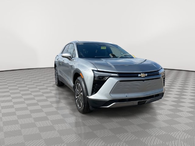 Certified 2025 Chevrolet Blazer EV LT AWD/4WD image 4