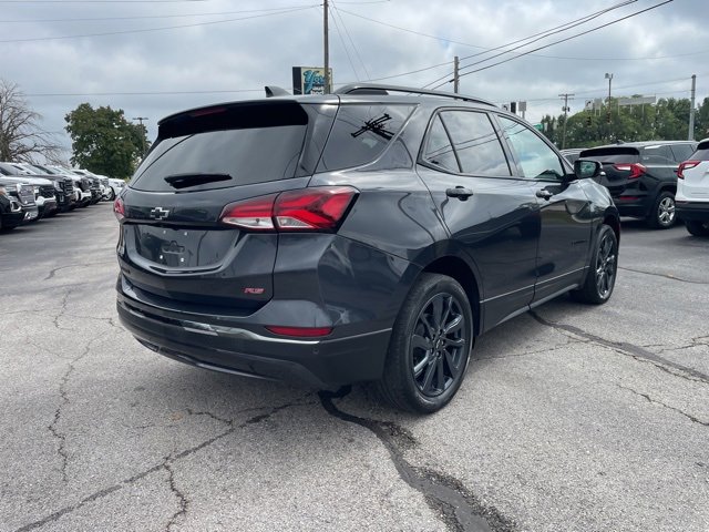 Used 2022 Chevrolet Equinox RS w/ RS Leather Package image 6