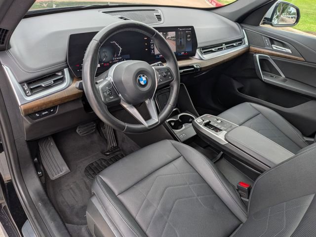 Used 2023 BMW X1 xDrive28i image 12