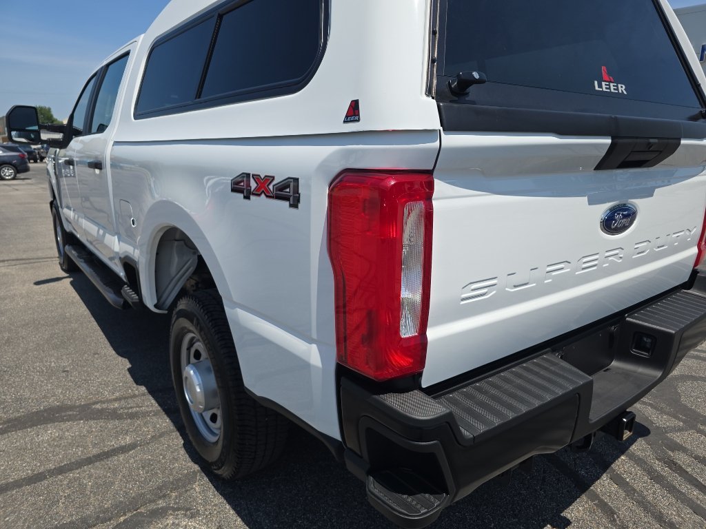 Used 2025 Ford F250 XL AWD/4WD image 9
