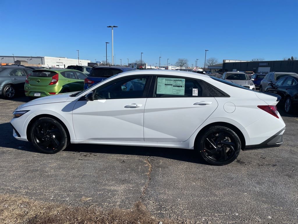 New 2026 Hyundai Elantra Sport image 6