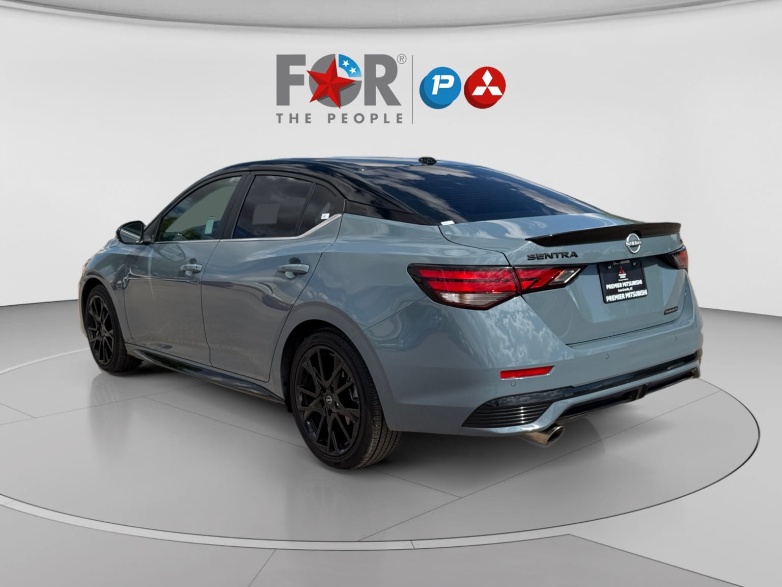 Used 2025 Nissan Sentra SR w/ Midnight Edition FWD image 3
