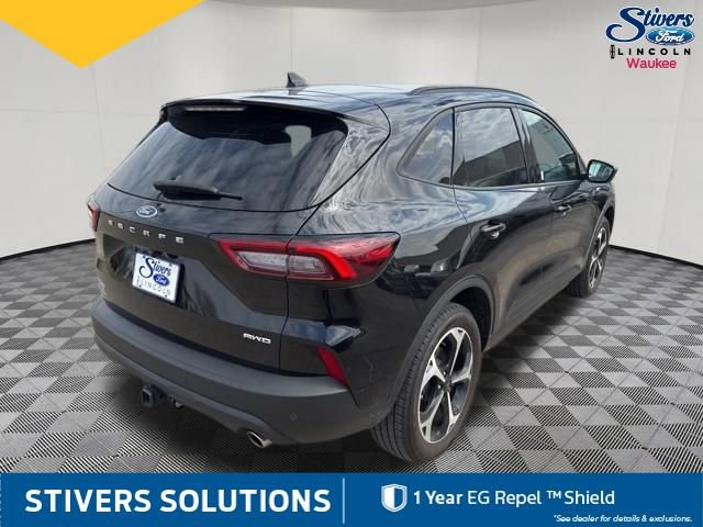 Certified 2025 Ford Escape ST-Line Select w/ Tech Pack #2 image 4