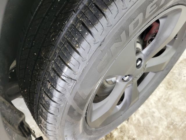 Used 2019 Jeep Cherokee Limited image 11