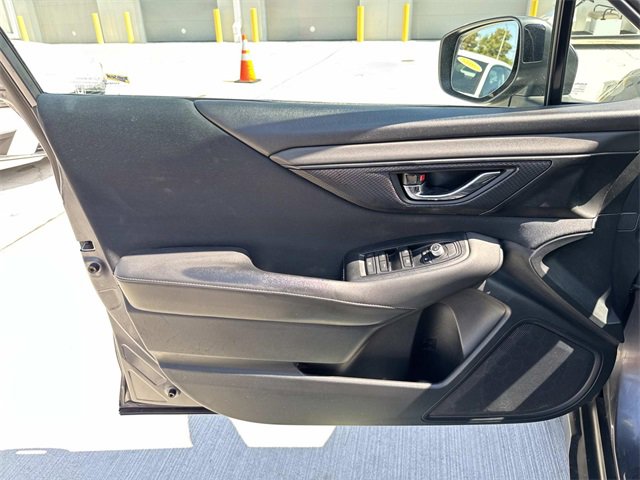 Used 2022 Subaru Outback Premium image 19