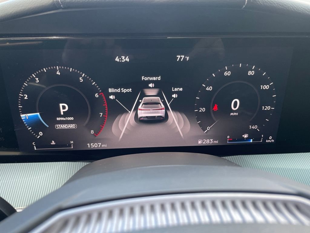 Used 2025 Nissan Murano Platinum w/ Cargo Package image 15