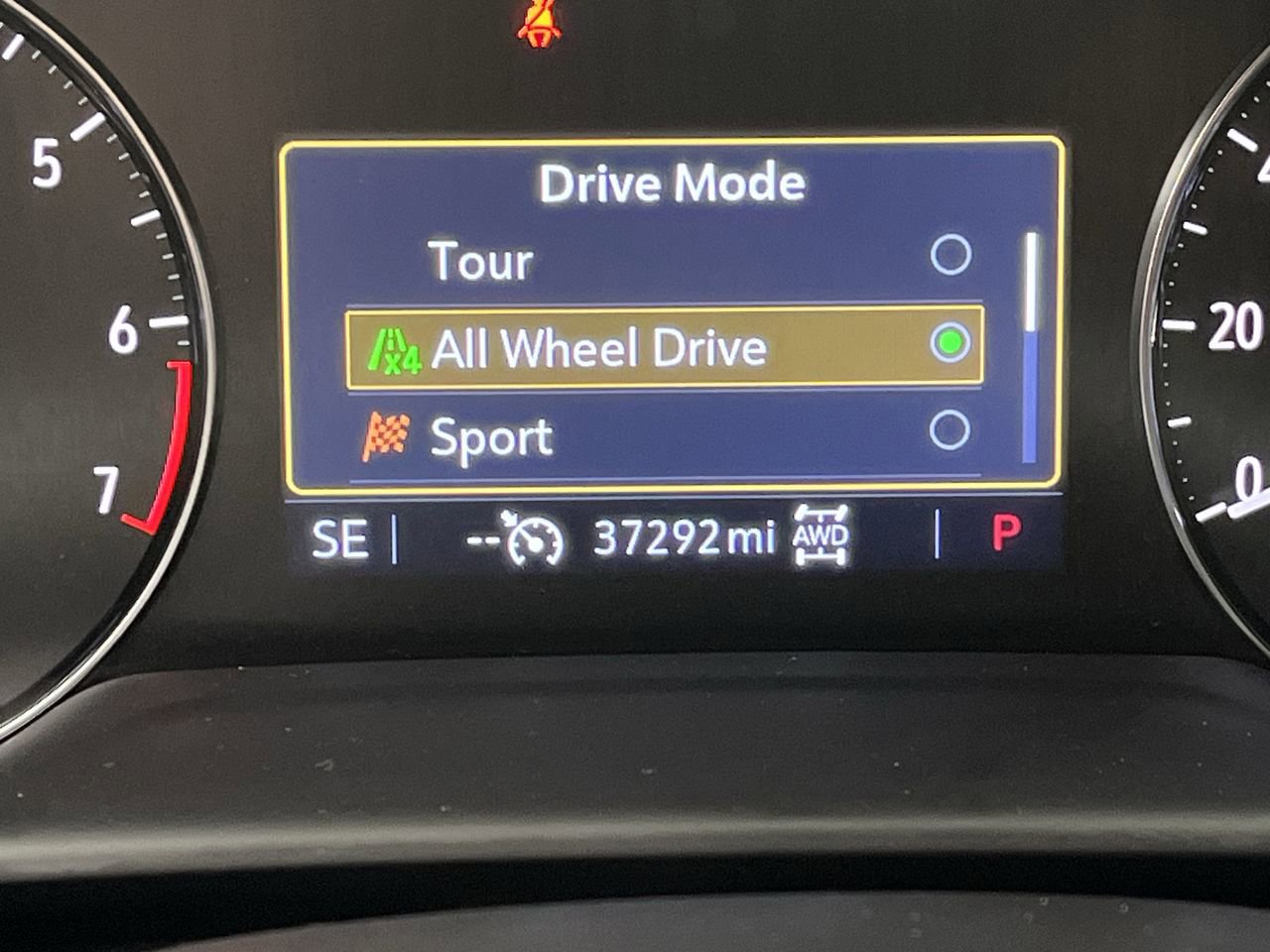 Certified 2023 Buick Envision Preferred AWD/4WD image 16