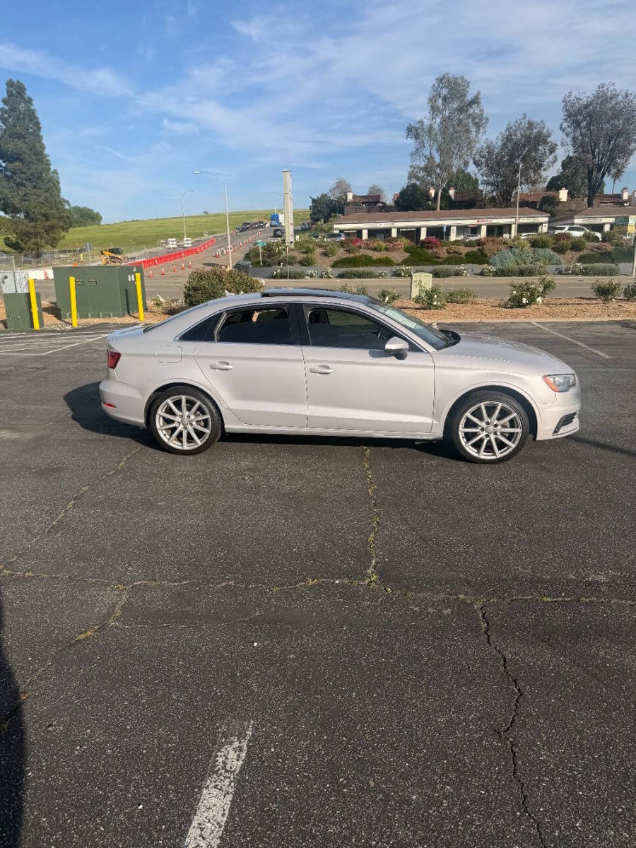 Used 2015 Audi A3 1.8T Premium Plus FWD image 4