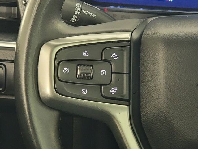 Used 2023 Chevrolet Tahoe Premier AWD/4WD image 32