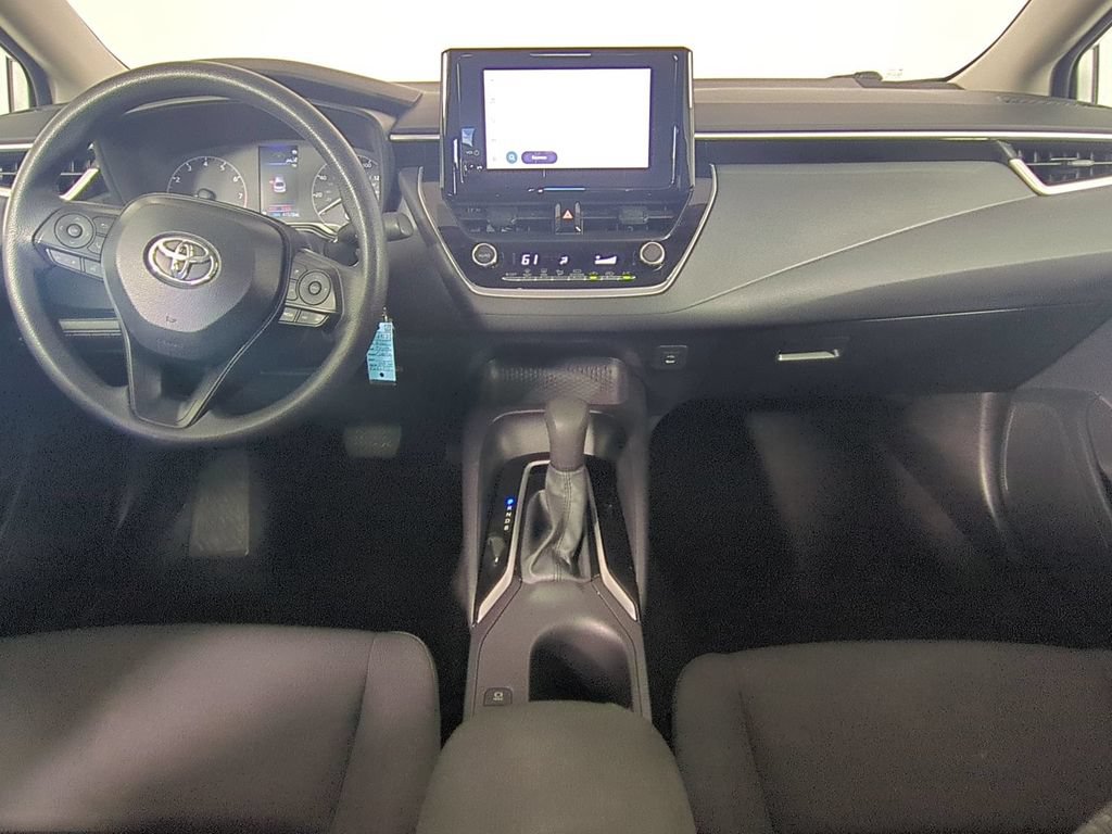Used 2025 Toyota Corolla LE FWD image 21