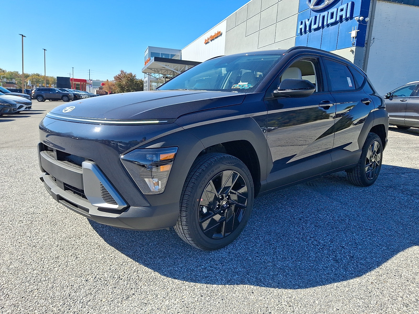 New 2027 Hyundai Kona SEL Sport AWD/4WD image 2