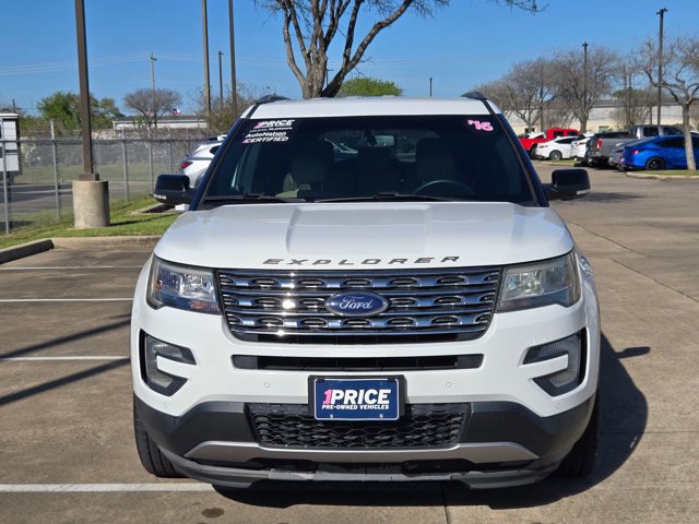Used 2016 Ford Explorer XLT w/ Equipment Group 202A FWD video 2