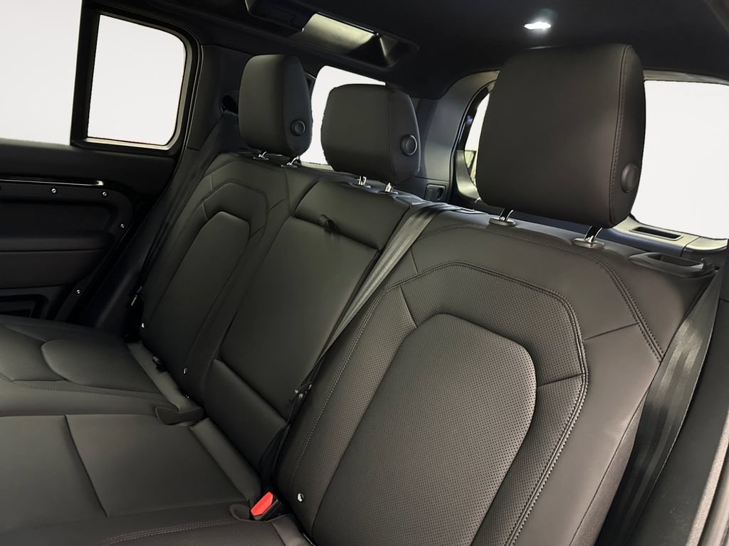 New 2026 Land Rover Defender 110 S AWD/4WD image 13
