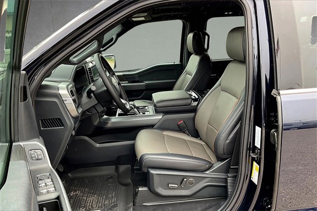 New 2025 Ford F150 Lariat w/ Equipment Group 502A High image 9