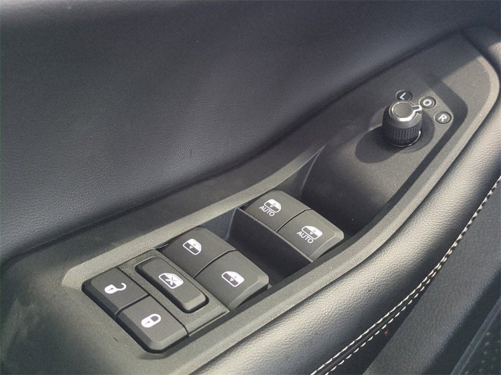 New 2025 Jeep Grand Cherokee Limited image 26