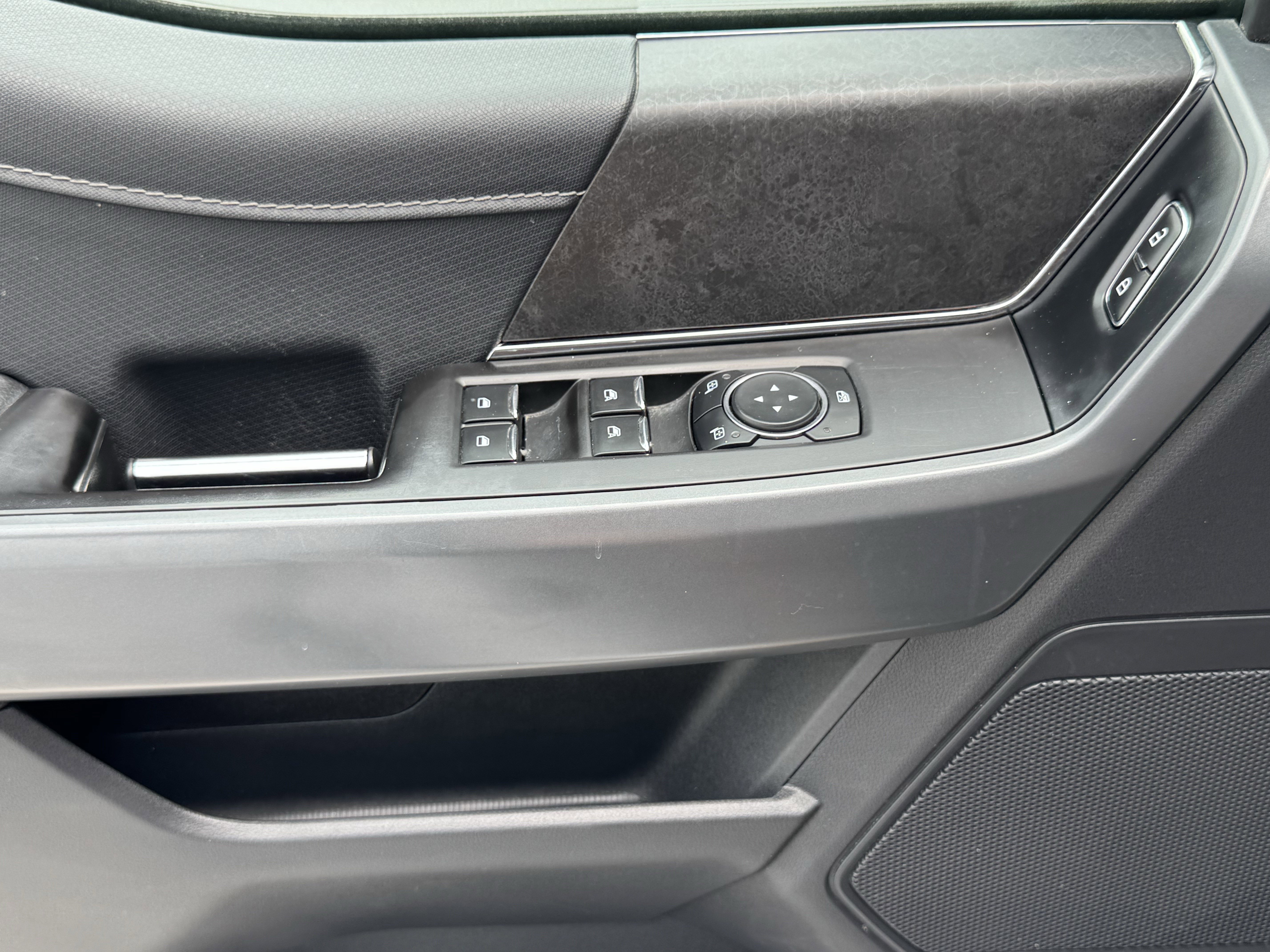 Used 2024 Ford F150 XLT w/ Mobile Office Package image 26