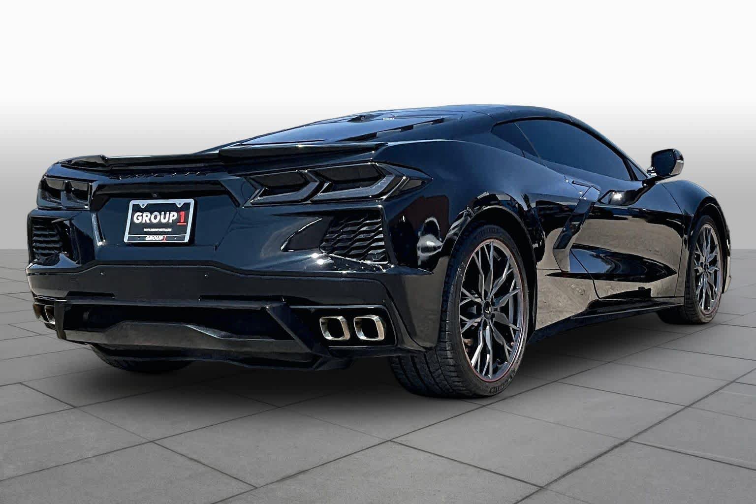 Used 2024 Chevrolet Corvette Stingray Coupe w/ 1LT RWD image 13