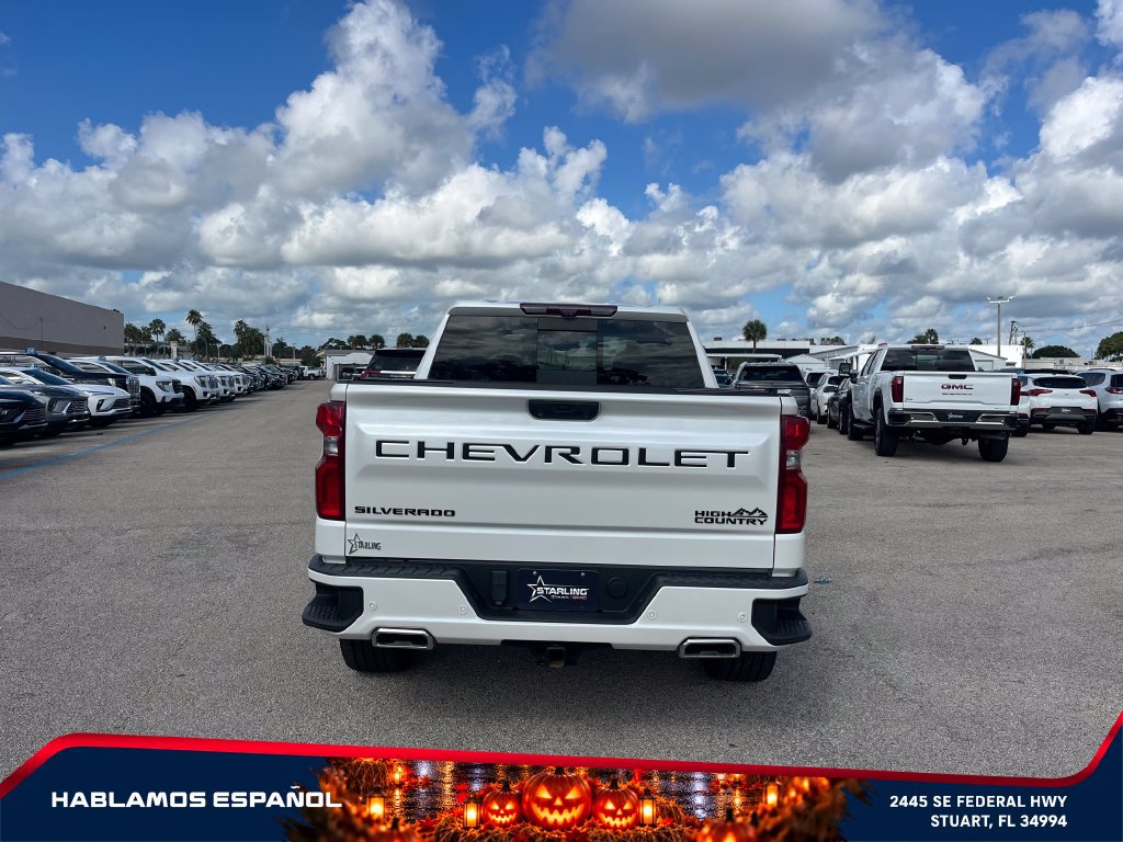 Used 2023 Chevrolet Silverado 1500 High Country w/ Technology Package AWD/4WD image 6