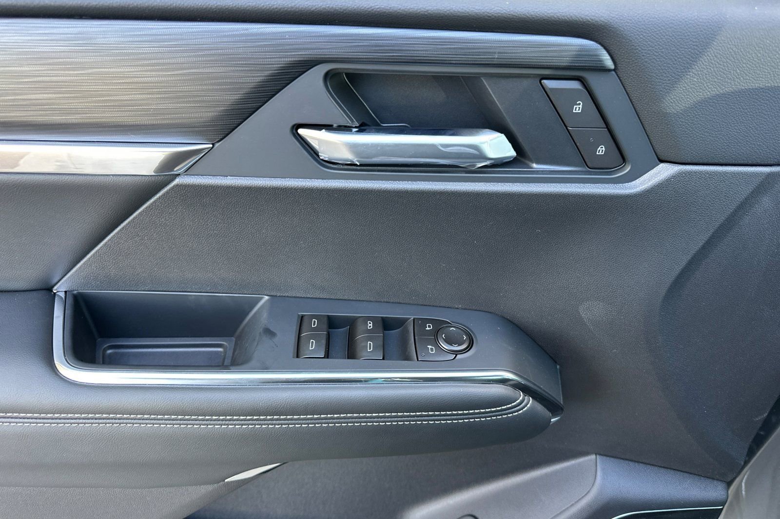 New 2026 GMC Acadia Elevation w/ Black Edition image 12