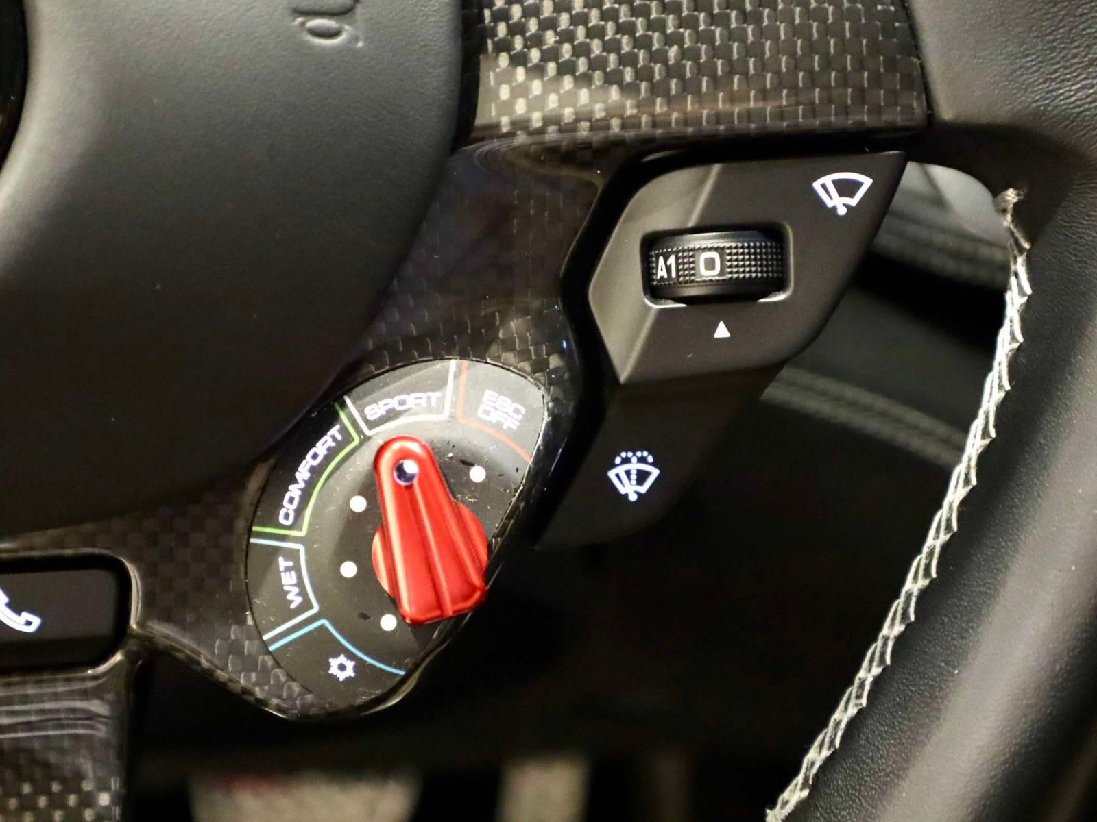 Certified 2019 Ferrari GTC4Lusso AWD/4WD image 30