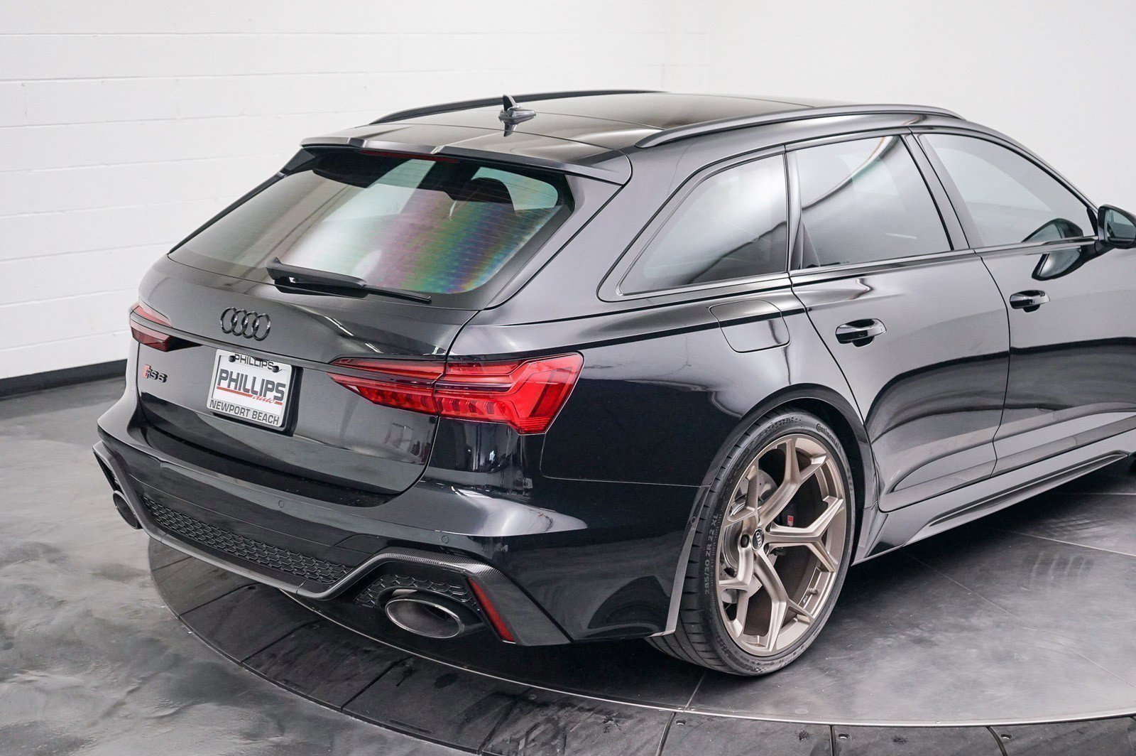 Used 2024 Audi RS 6 performance image 9