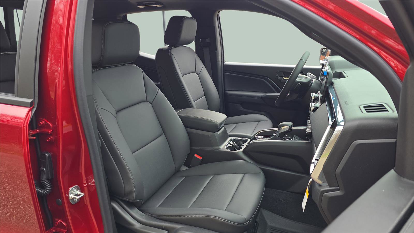 Used 2025 GMC Canyon Elevation w/ Convenience Package image 14