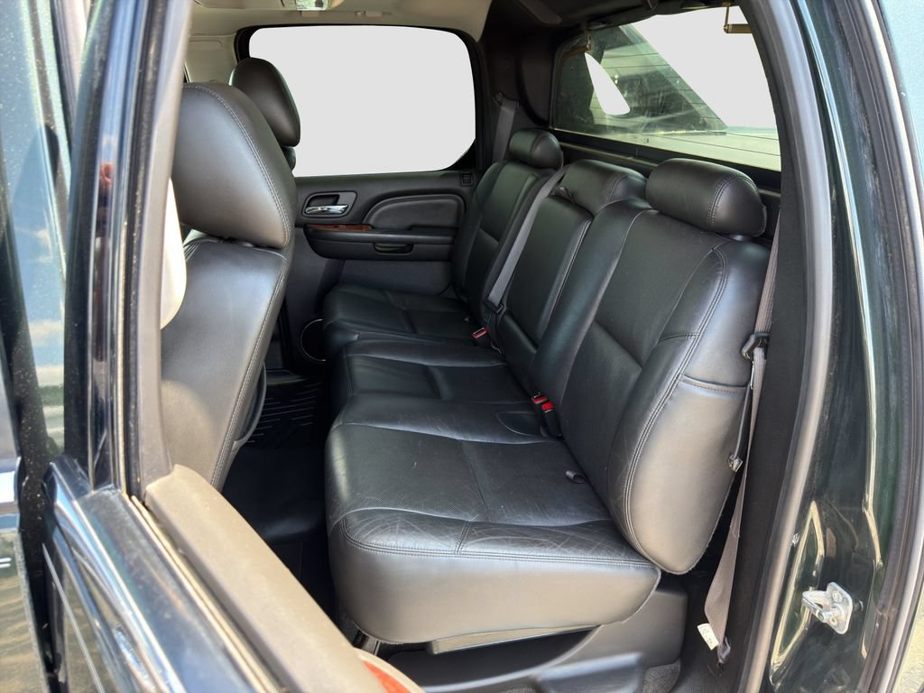Used 2013 Cadillac Escalade EXT Premium AWD/4WD image 27