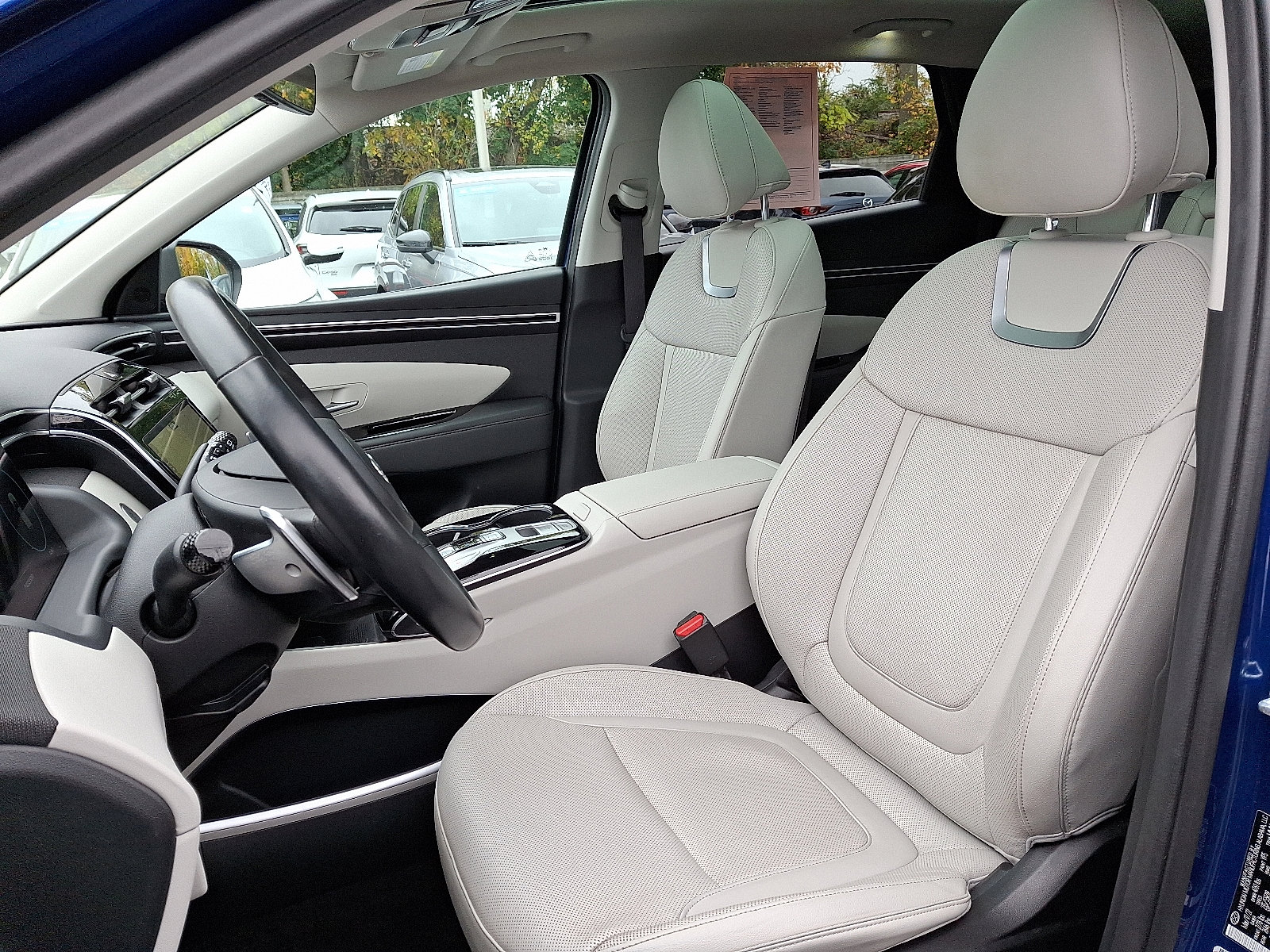 Used 2022 Hyundai Tucson Limited image 11