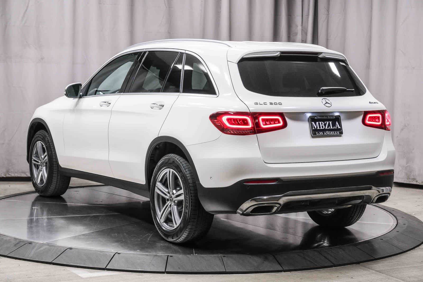 Certified 2022 Mercedes-Benz GLC 300 4MATIC image 2