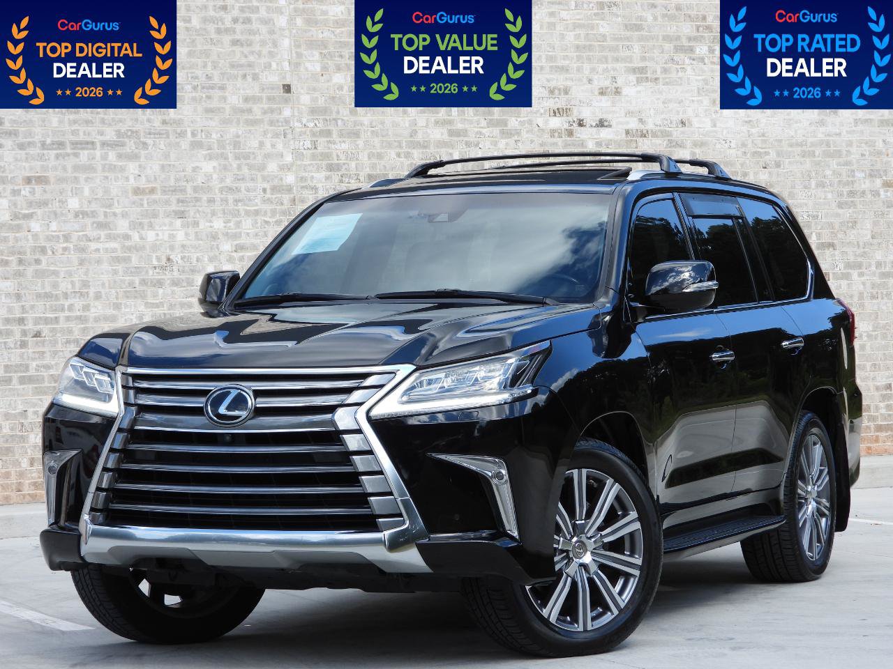 Used 2016 Lexus LX 570 4WD w/ 3rd Row & Luxury Pkg image 2