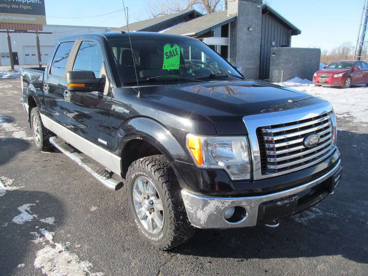 Used 2011 Ford F150 XLT w/ XLT Chrome Pkg image 6